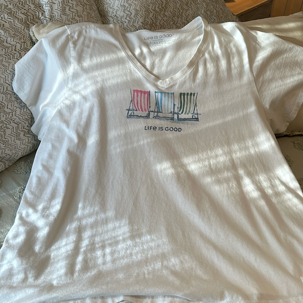 🏖️ Life Is Good Tee 🏖️